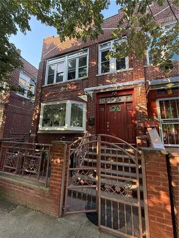 685 Essex Street, Brooklyn, NY 11208