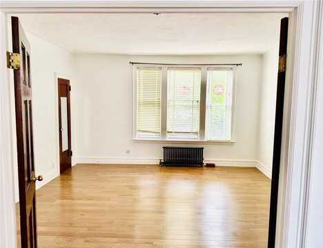 34 70th Street, Brooklyn, NY 11209