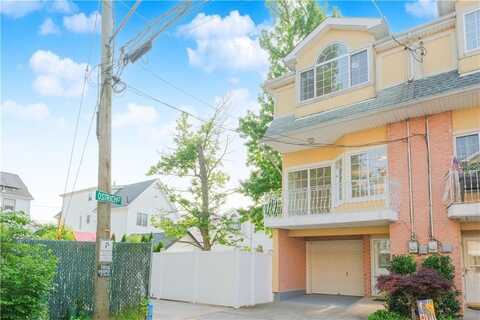 24 Ostrich Court, Staten Island, NY 10309