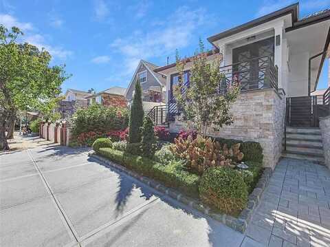 4906 21st Avenue, East Elmhurst, NY 11370