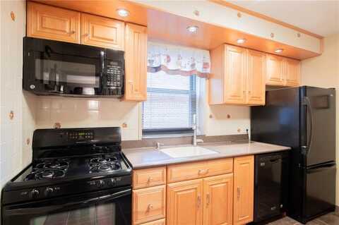 7423 Ridge Boulevard, Brooklyn, NY 11209