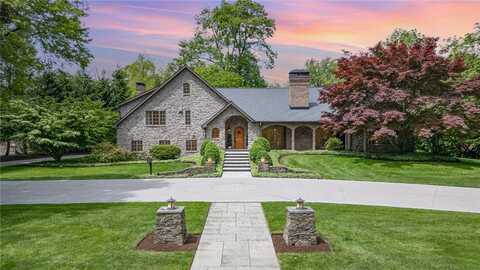 49 Knollwood Dr Drive, Pittsford, NY 14618