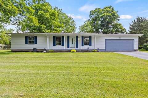 1372 Canandaigua Road, Macedon, NY 14502
