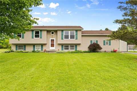 1620 Riga Mumford Road, Woodlands, NY 14428