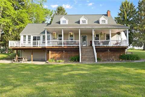707 Hubbell Road, Ogden, NY 14428