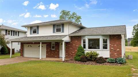 110 Countryside Lane, Grand Island, NY 14072