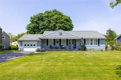 68 Little Tree Lane, Parma, NY 14468