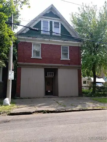 1773 Falls Street, Niagara Falls, NY 14303