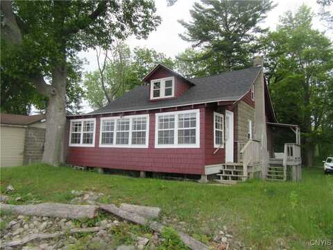 250 Pine Grove Road, Richland, NY 13142