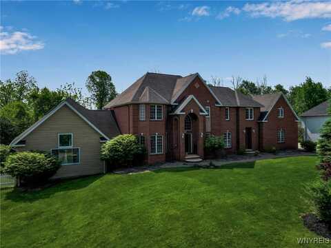 27 Edgewood, Batavia, NY 14020