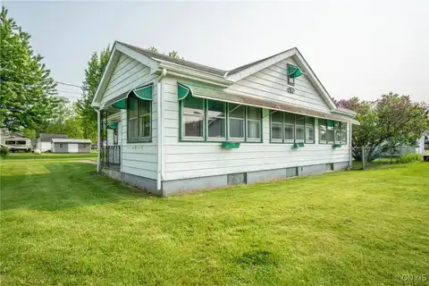 149 Centre Street, Cape Vincent, NY 13618