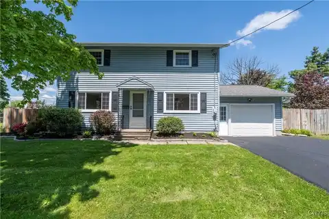 107 Rosewood Dr, Clay, NY 13090
