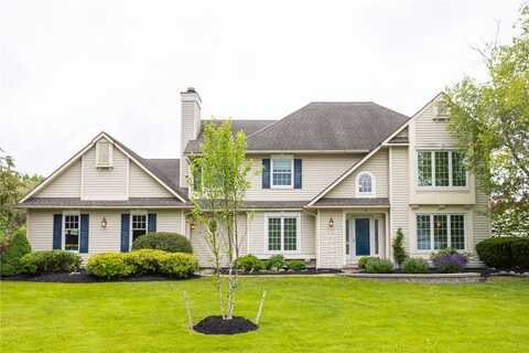 1 Feathery Circle, Perinton, NY 14526