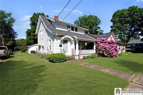 24 Pleasant Avenue, Westfield, NY 14787