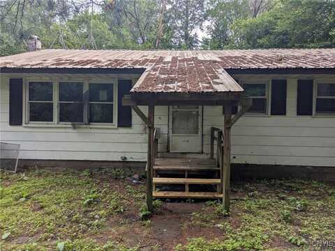 1686 State Route 69, Parish, NY 13131
