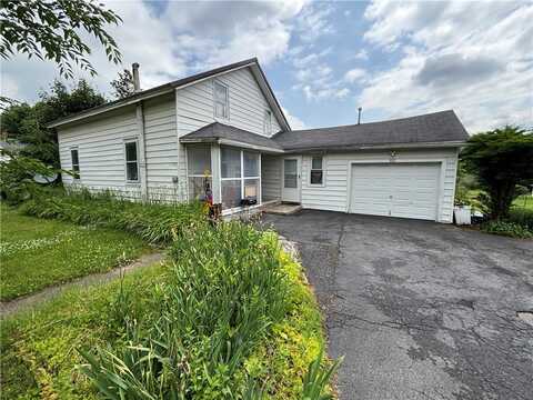 352 Vienna Street, Arcade, NY 14513