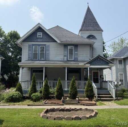 13 Wood Street, Auburn, NY 13021