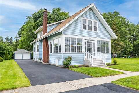 342 W Oak Orchard Street, Shelby, NY 14103