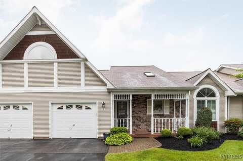 8 Sweet Bay Lane, Amherst, NY 14221