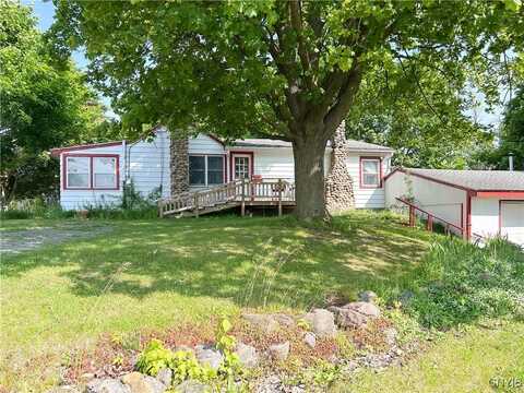 6914 Guyder Road, Lysander, NY 13112