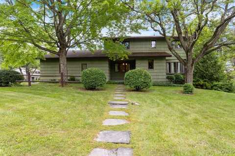 704 Hamilton Parkway, DeWitt, NY 13214