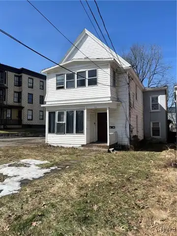 910 Downer Avenue, Utica, NY 13502