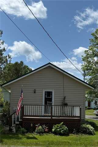 3679 County Highway 35, Middlefield, NY 13450