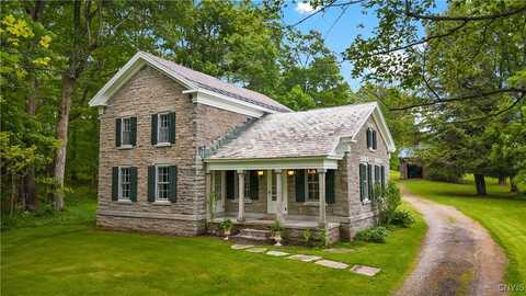 9999 Pierce Road N, Trenton Falls, NY 13354