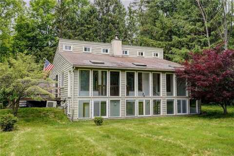 522 Canfield Road, Pittsford, NY 14534
