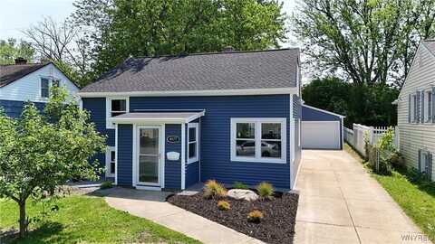 4977 Morgan Parkway, Hamburg, NY 14075