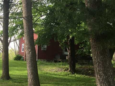 7092 E Bethany Leroy Road, Le Roy, NY 14482