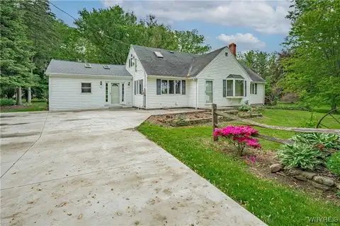 3557 Hartland Road, Hartland, NY 14067