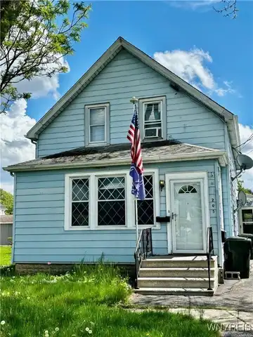 205 East Avenue, North Tonawanda, NY 14120
