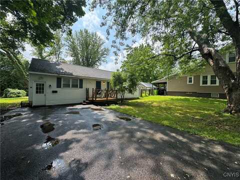 321 Richfield Boulevard, Sloan, NY 13211