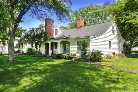 8930 Gaskin Road, Clarence, NY 14031