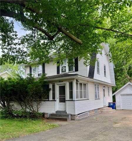 7 Brook Road, Pittsford, NY 14534