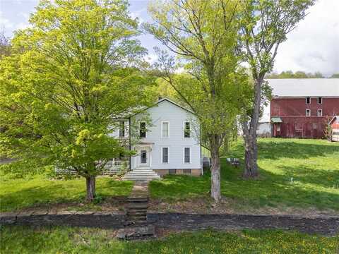 52521 State Highway 10, Great River, NY 13739