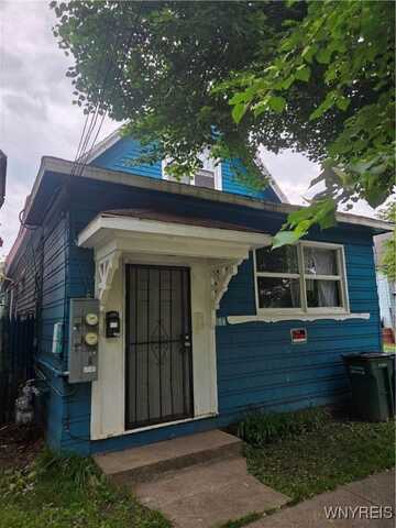 135 Strauss Street, Buffalo, NY 14212