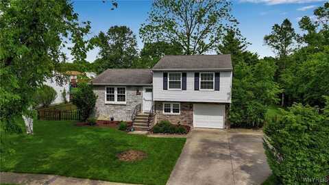 219 Oakhill Drive, Hamburg, NY 14075