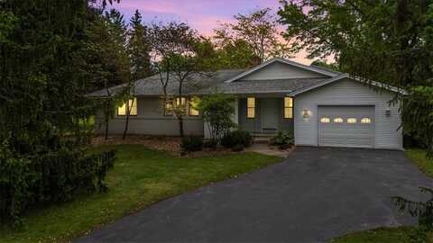 6028 Walworth Rd, Ontario, NY 14519
