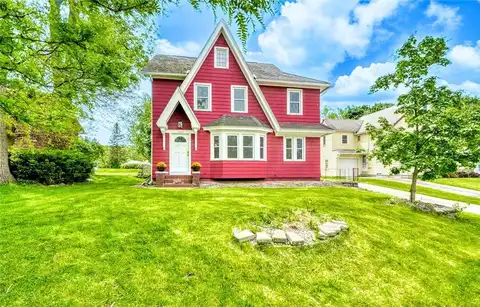 1425 Chili Avenue, Gates, NY 14624