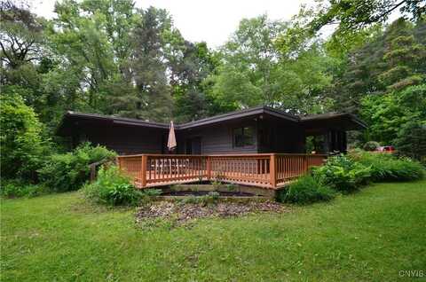 8130 E Genesee, Manlius, NY 13066