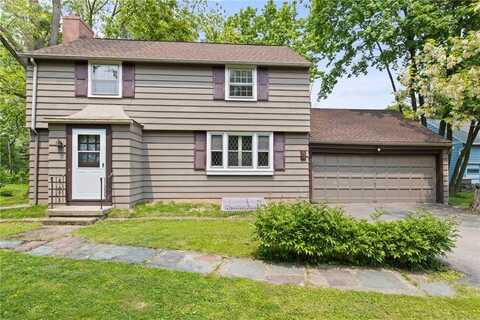 71 Brook Road, Pittsford, NY 14534