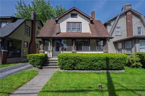 134 Clifton Place, Syracuse, NY 13206