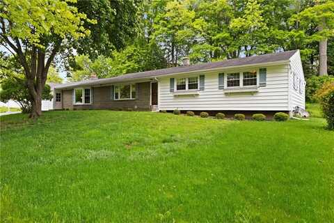 136 Cranbrooke Drive, Irondequoit, NY 14622