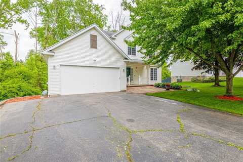 129 Battle Green Drive, Chili, NY 14624