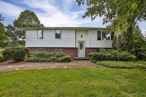 831 W Gebhard Lane, Alden, NY 14004
