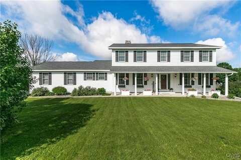 8434 Woodbox Road, Manlius, NY 13104