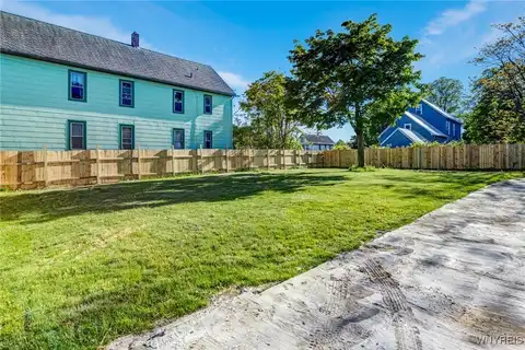 88 Moselle Street, Buffalo, NY 14211