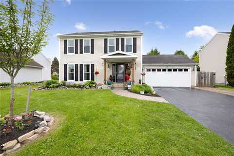 636 Bayberry Ln, Walworth, NY 14502